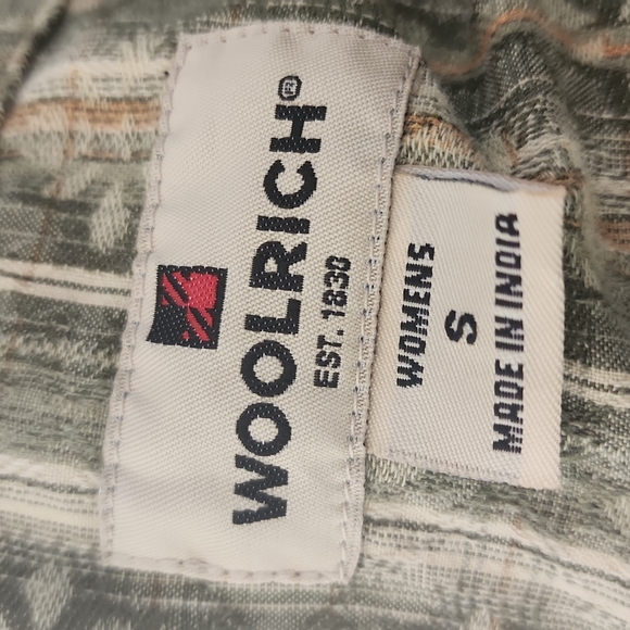 Woolrich Snap Front Collared Long Sleeves Shirt Size Small - Picture 5 of 5